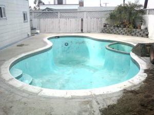 our swimming pool removal in San Leandro techs came to assess the pool that needs removing